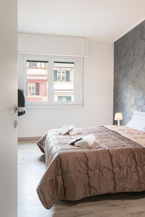 Mr. Brown - Camillo Apartment *