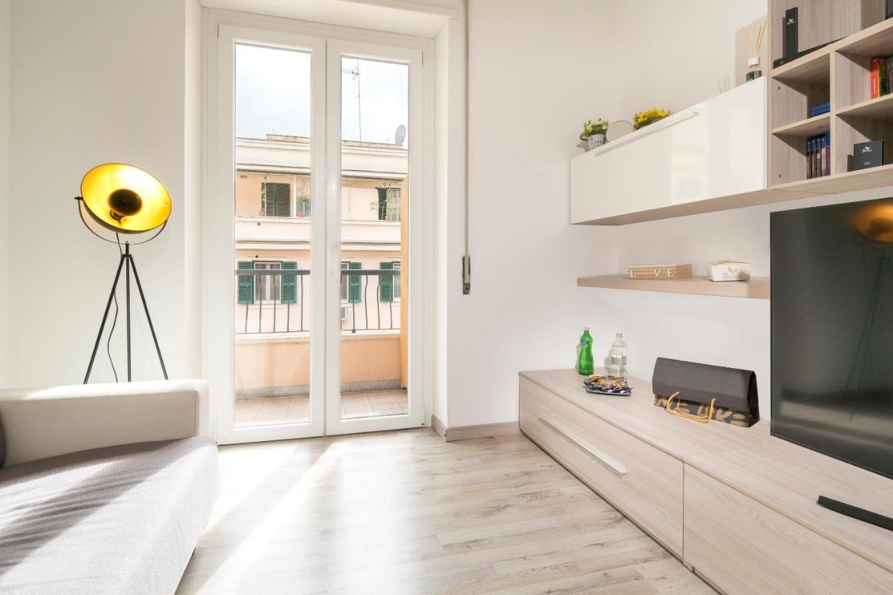 Mr. Brown - Camillo Apartment *